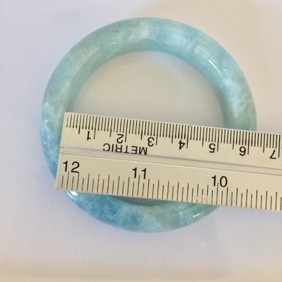 NWOT Natural Blue Aquamarine Crystal Bangle 56mm - Picture 15 of 16